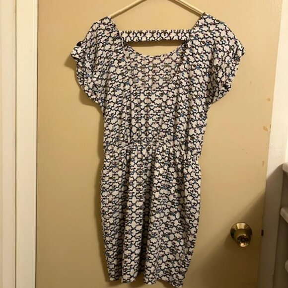 Peppermint Fish Dress - Picture 3 of 8